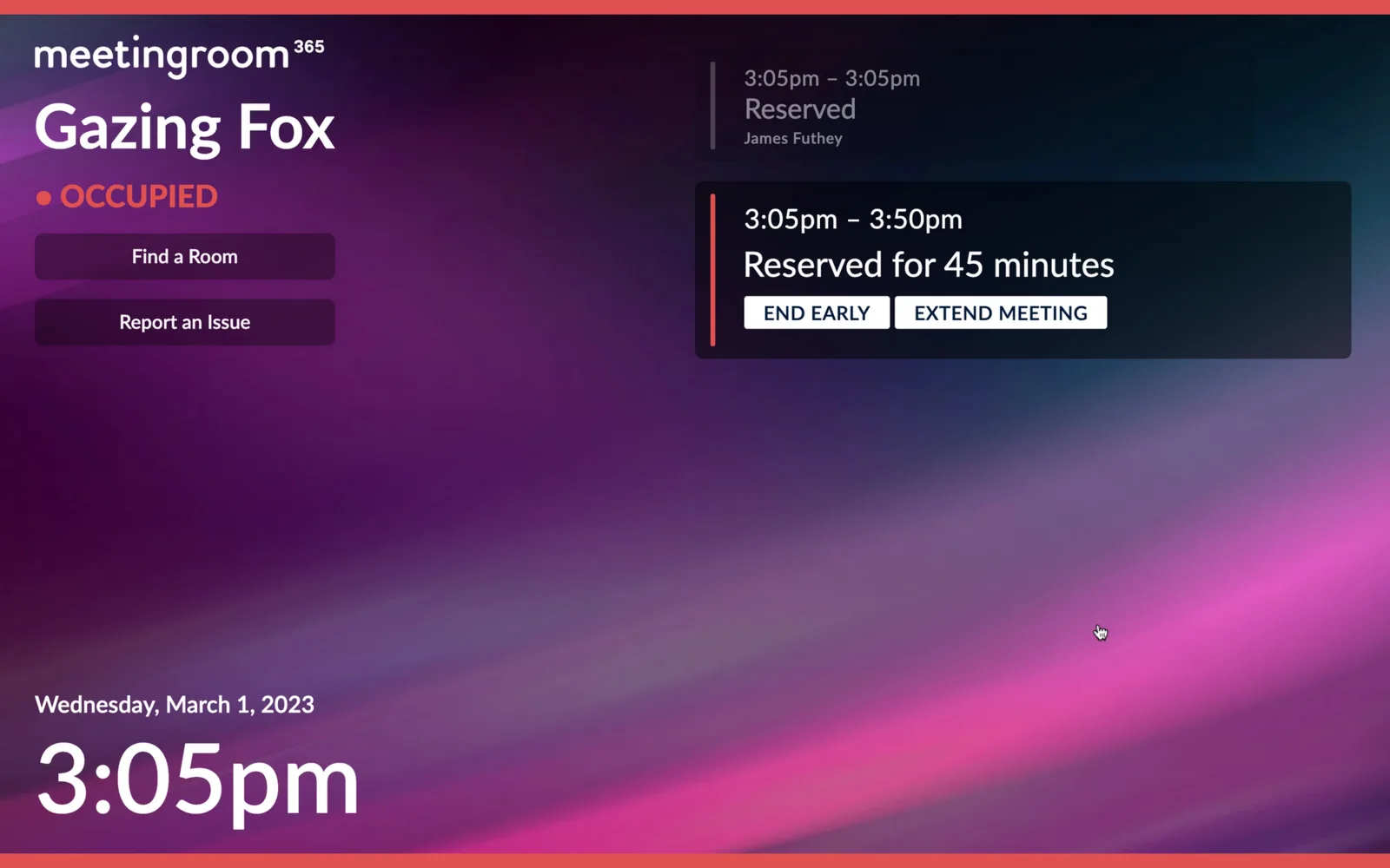 Right aligned glassmorphism display theme showing the room occupied and reserved for 45 minutes